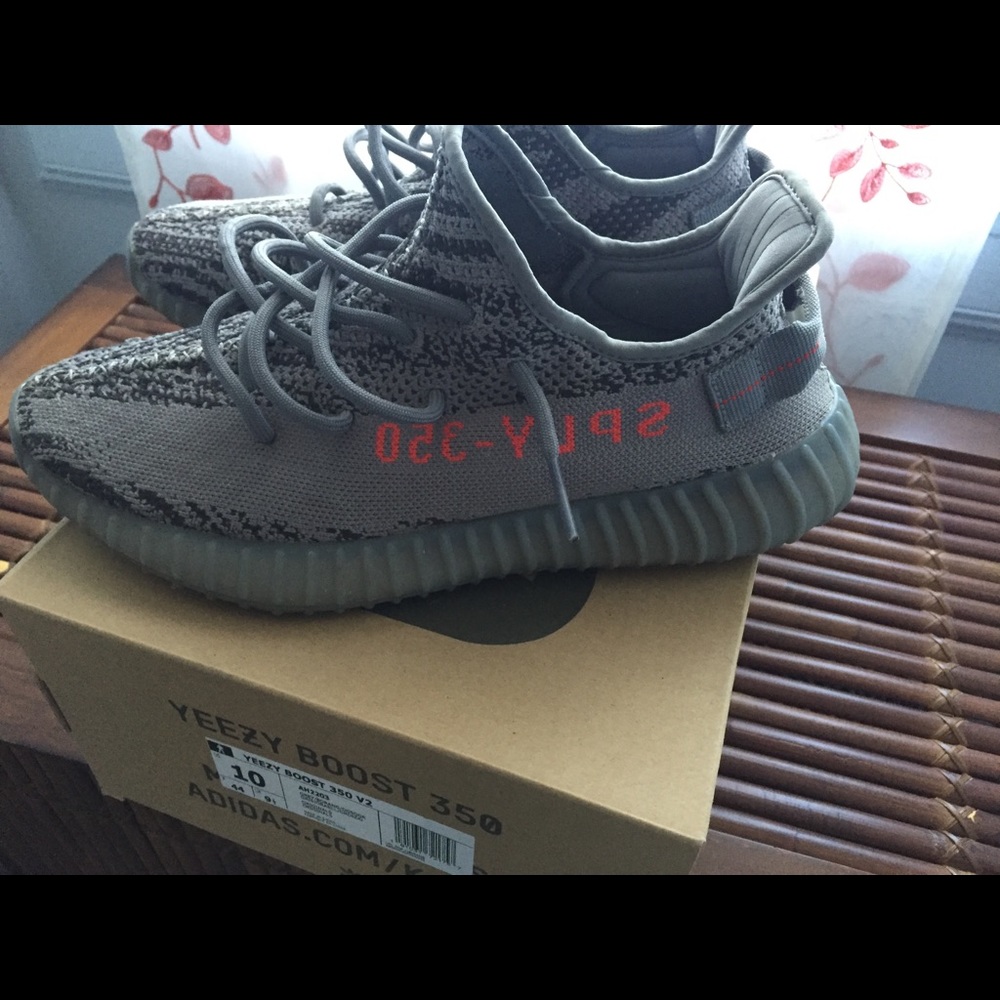 Yeezy Boost 350 V2 Grey/ B. Orange Sz 10 pre owned